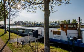 Houseboat Jana - With Sauna And Terrace