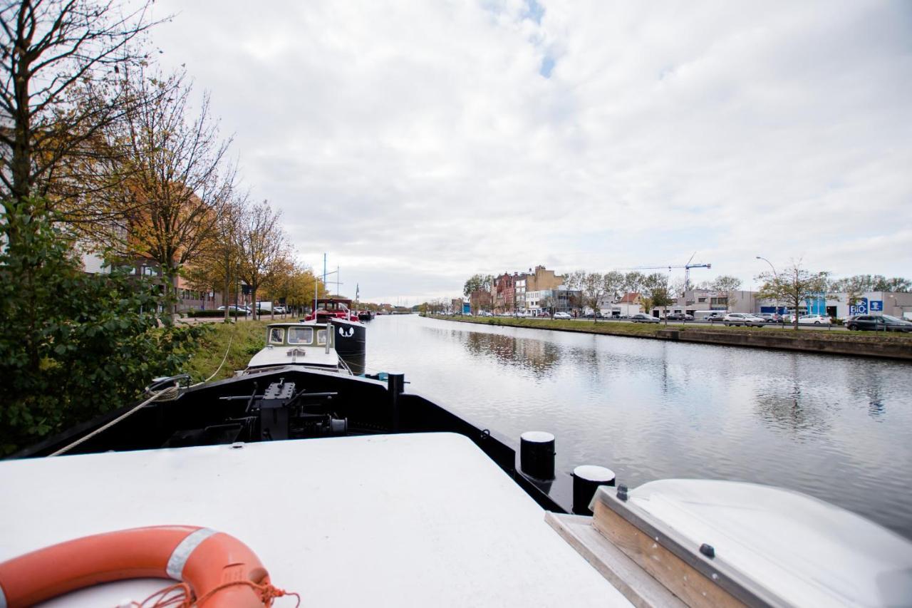 Houseboat Jana - With Sauna And Terrace Hotel Bruges Exterior photo
